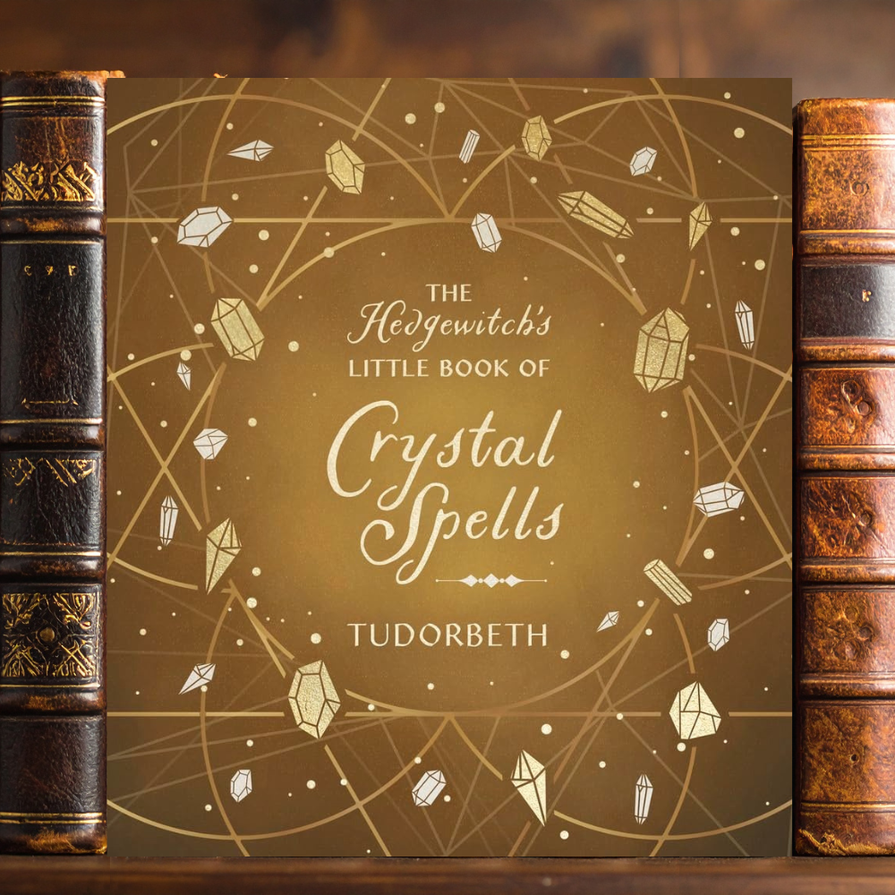 The Hedgewitch's Little Book of Crystal Spells