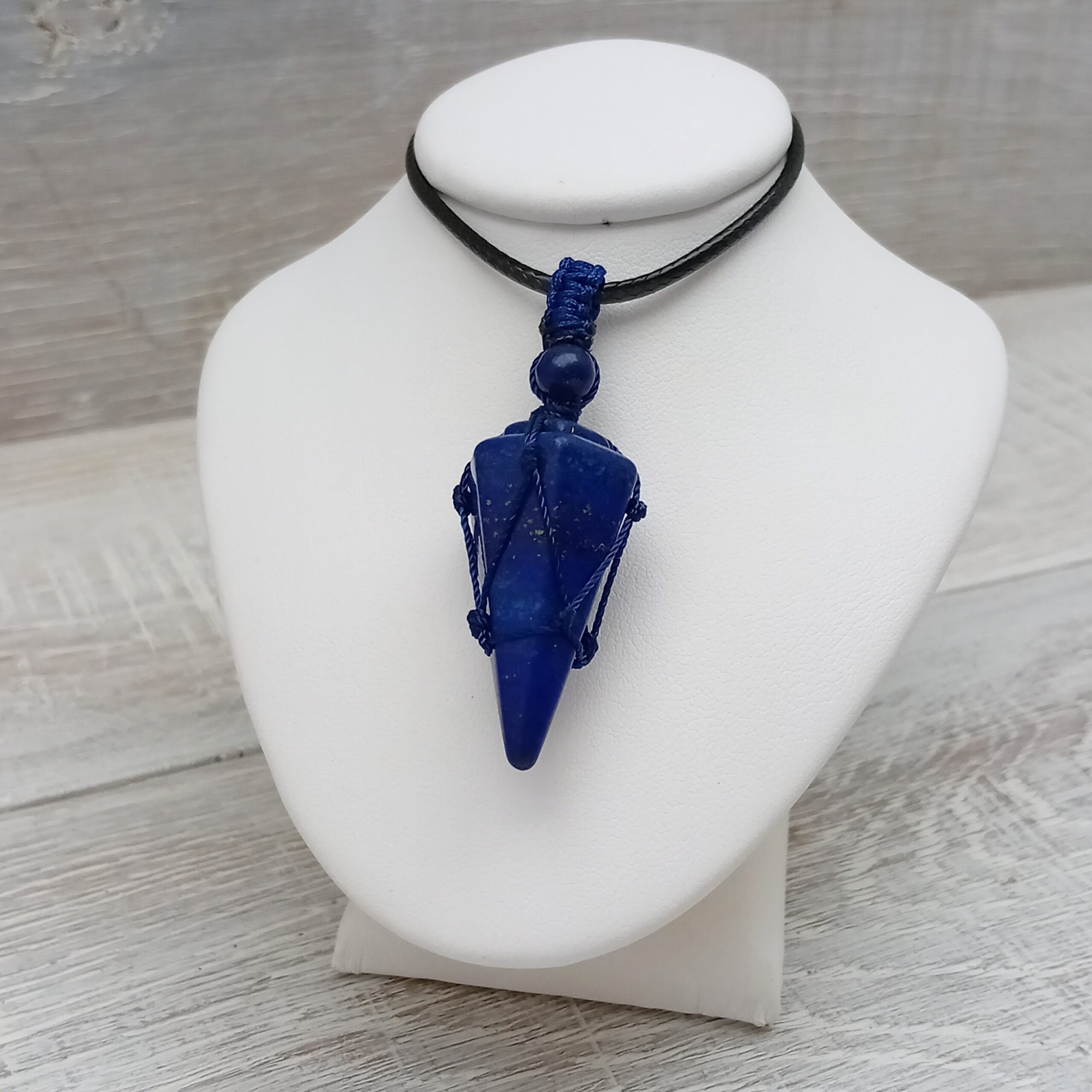 Pendulum Necklace