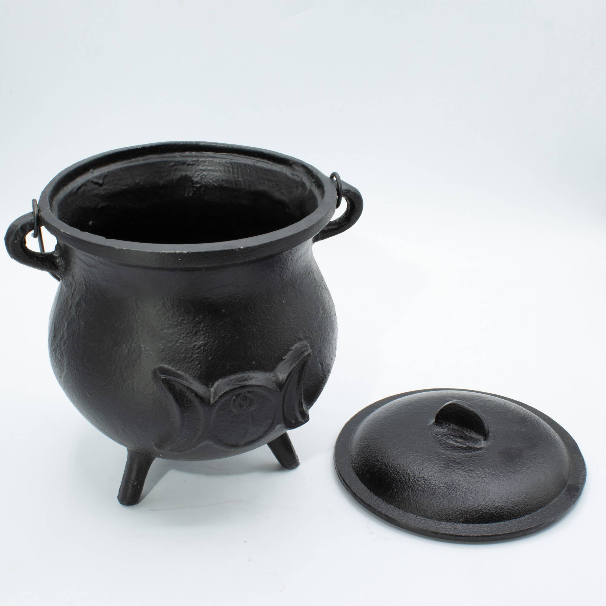 Cast Iron Cauldron with Triple Moon 23x18cm