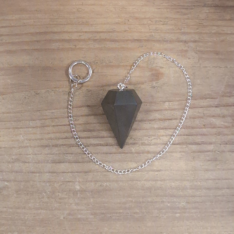 Cut Crystal Pendulums