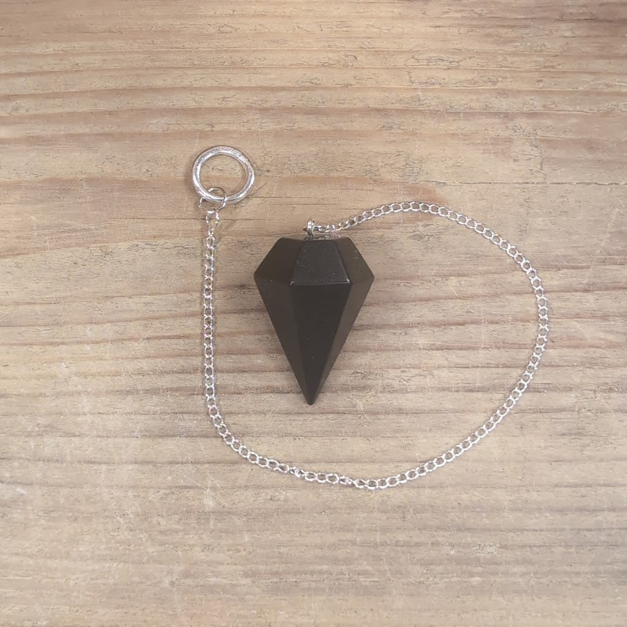 Cut Crystal Pendulums
