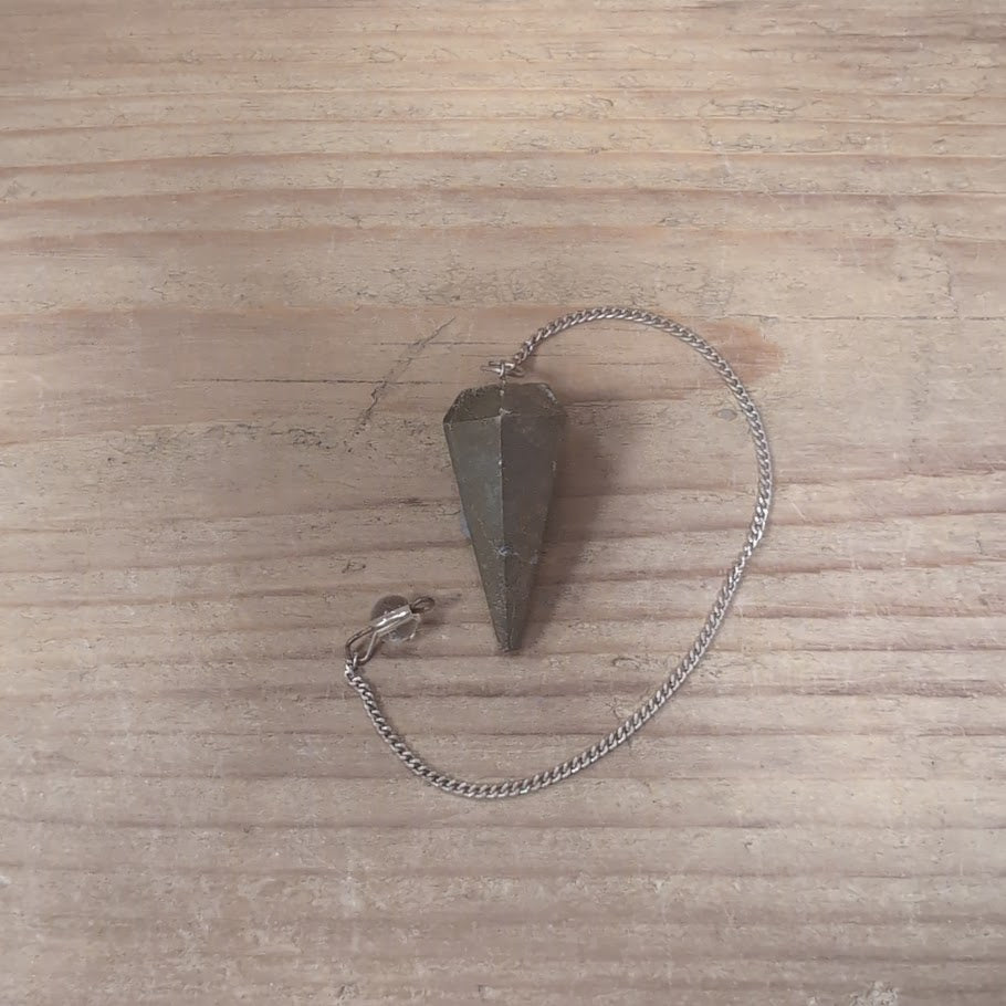 Cut Crystal Pendulums