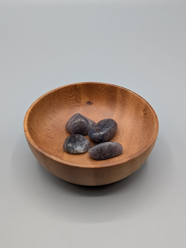 Iolite Tumble