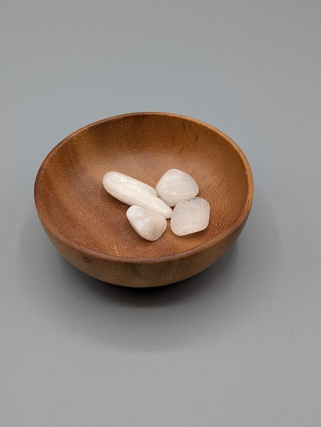 Light Moonstone (Rainbow AAA) Tumble