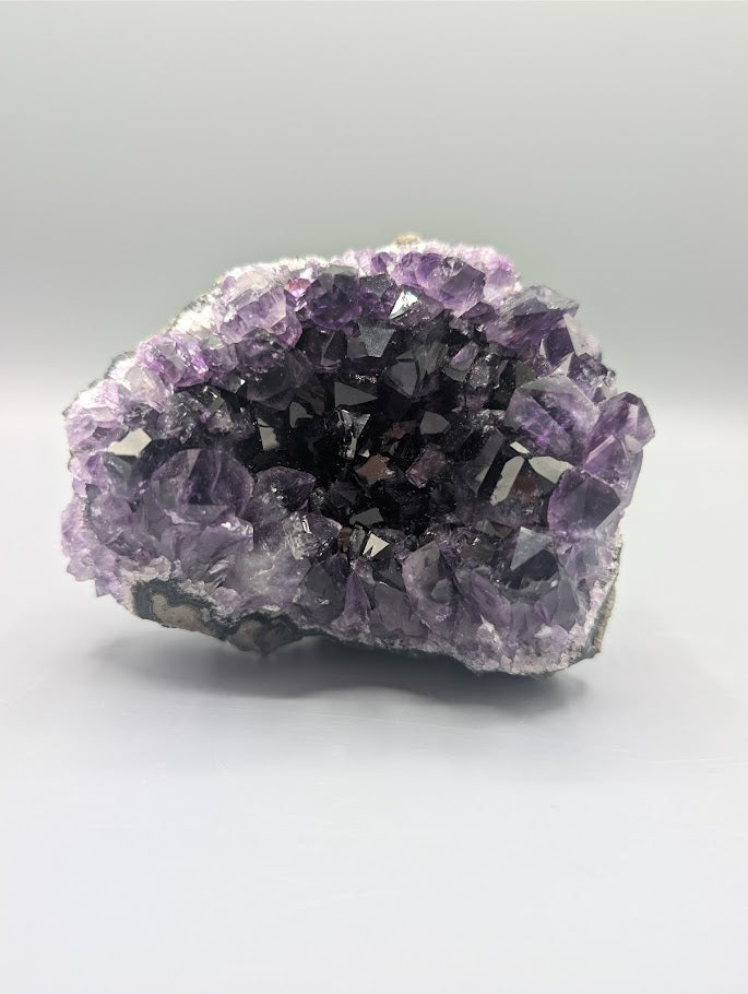 Amethyst Bed 1.011kg