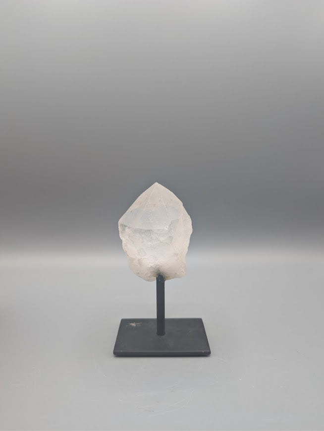Clear Quartz Stand 0.305kg