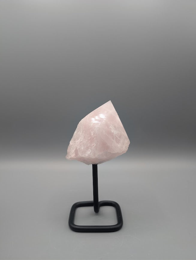 Rose Quartz Stand 0.324kg