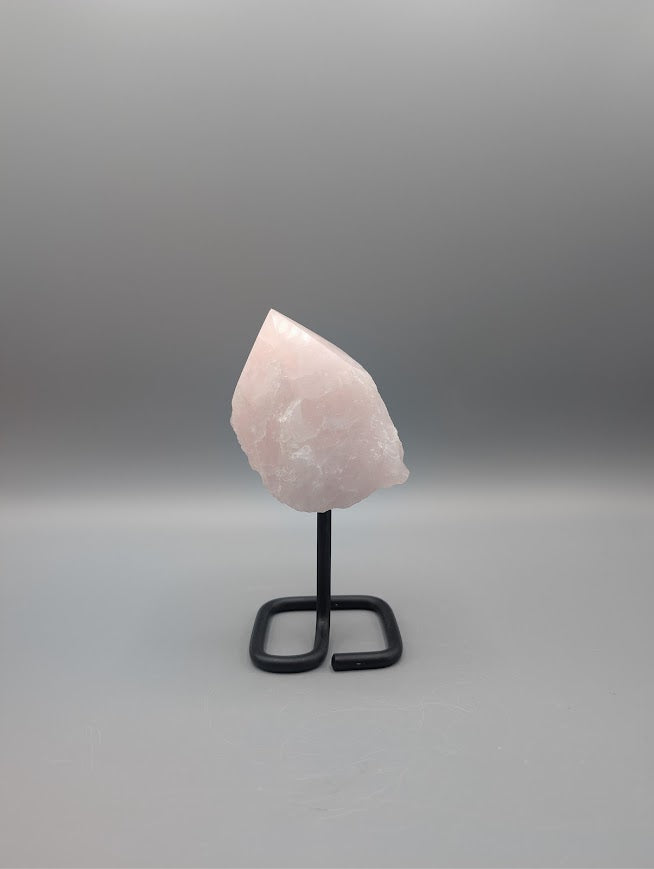 Rose Quartz Stand 0.324kg