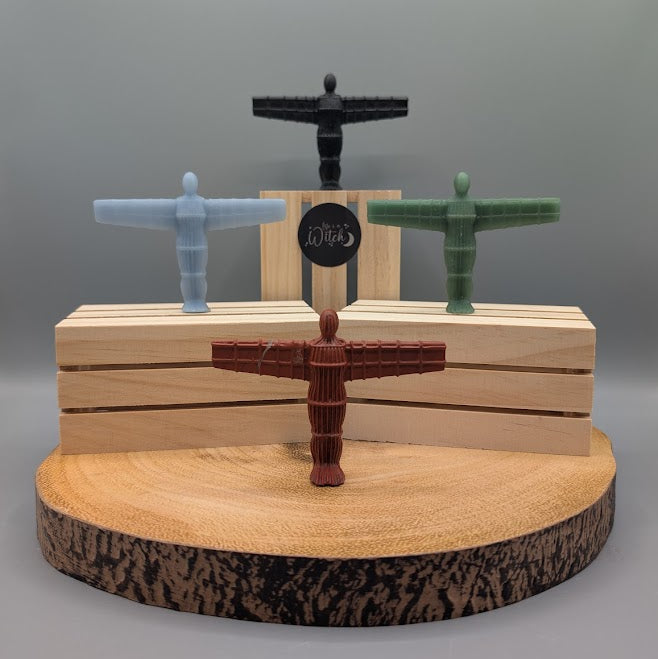 Angel of the North Carving