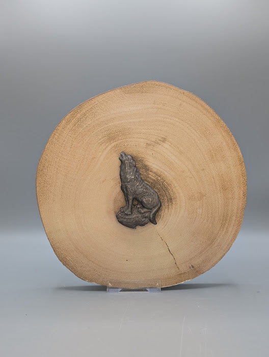 Obsidian Wolf Carving