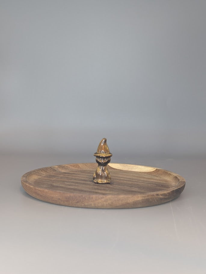 Witch Cat Carving
