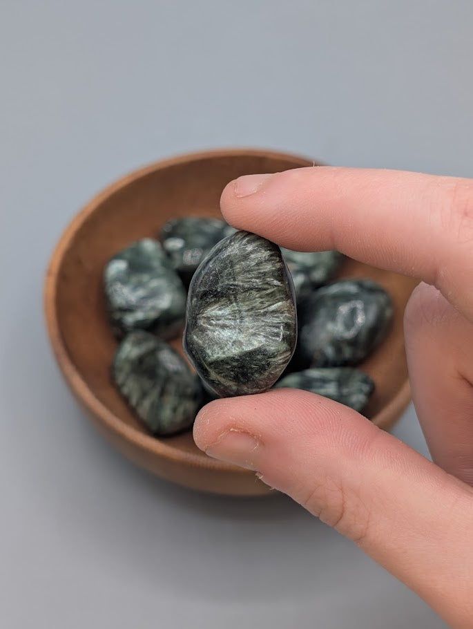 Seraphinite Tumble