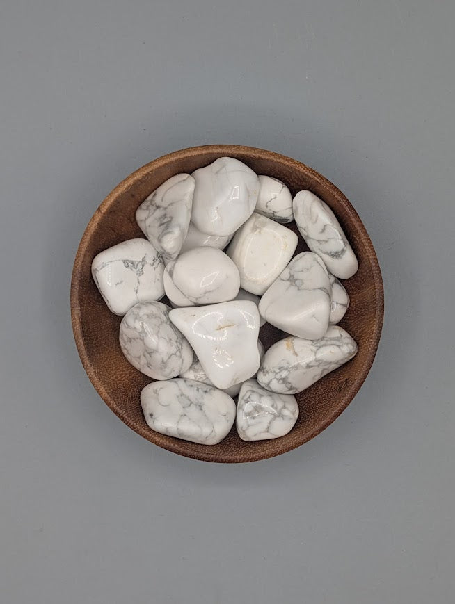 Howlite Tumble