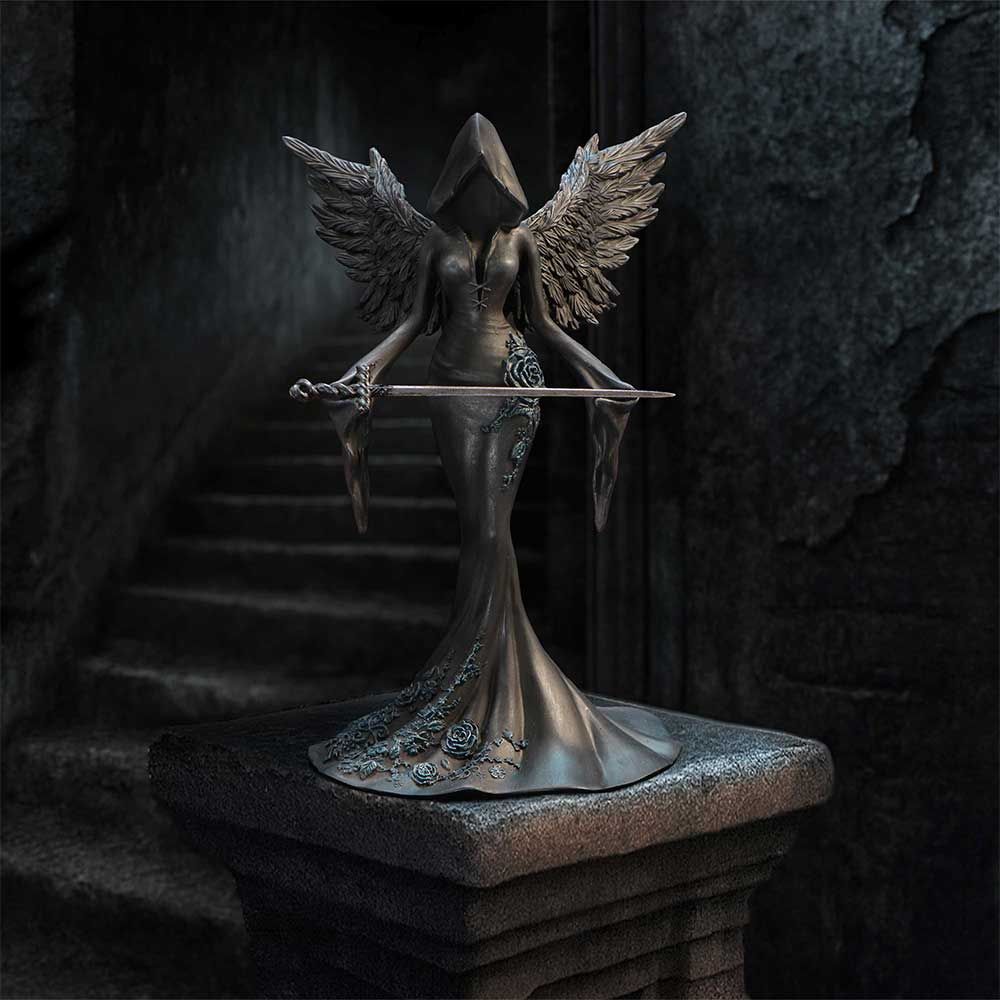 Femme Fatale - Warrior