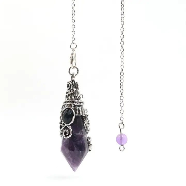 Court-Style Crystal Pendulum