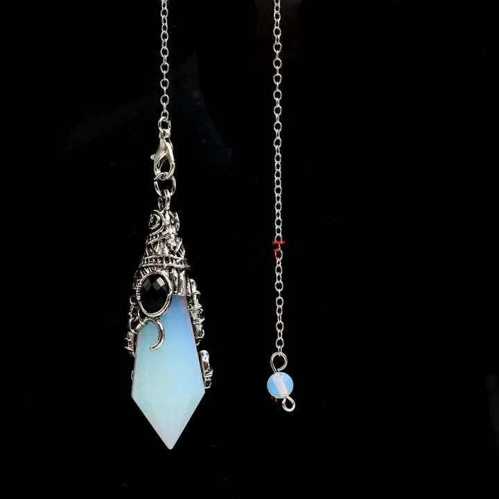 Court-Style Crystal Pendulum